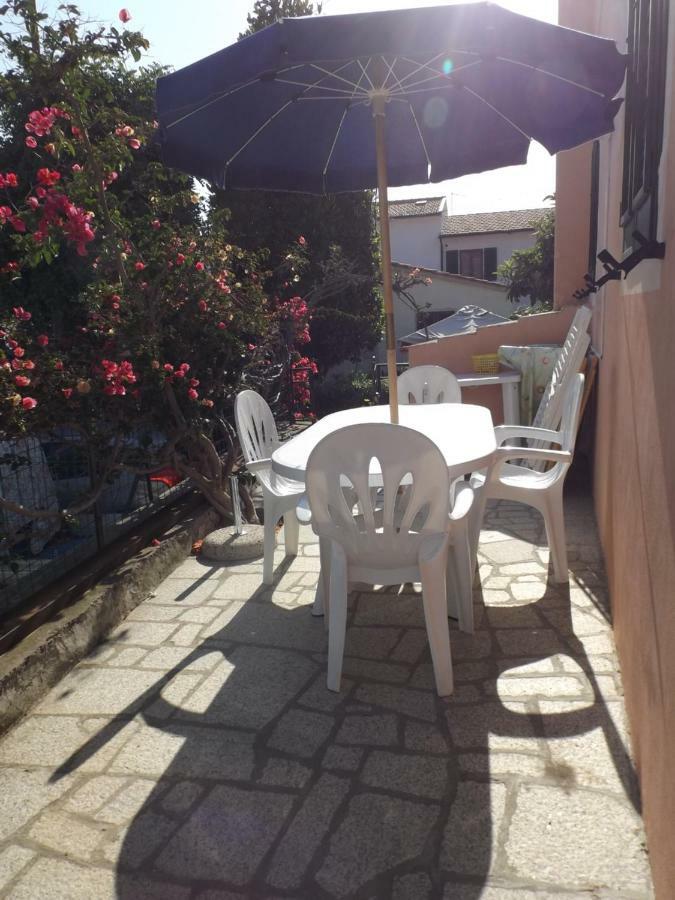 Appartamento Il Girasole Pomonte Exterior foto